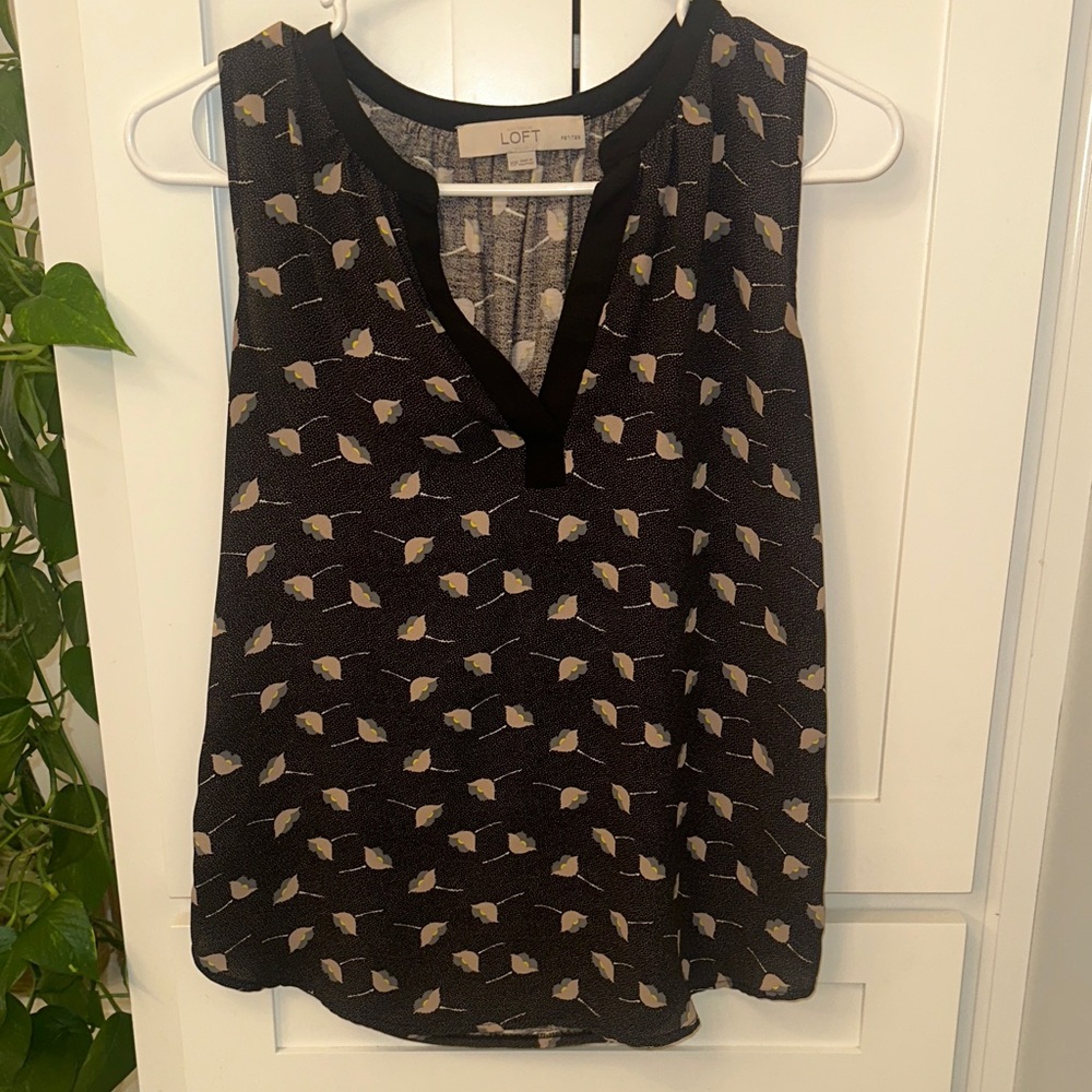 LOFT Black and Cream Patterned Blouse XSP